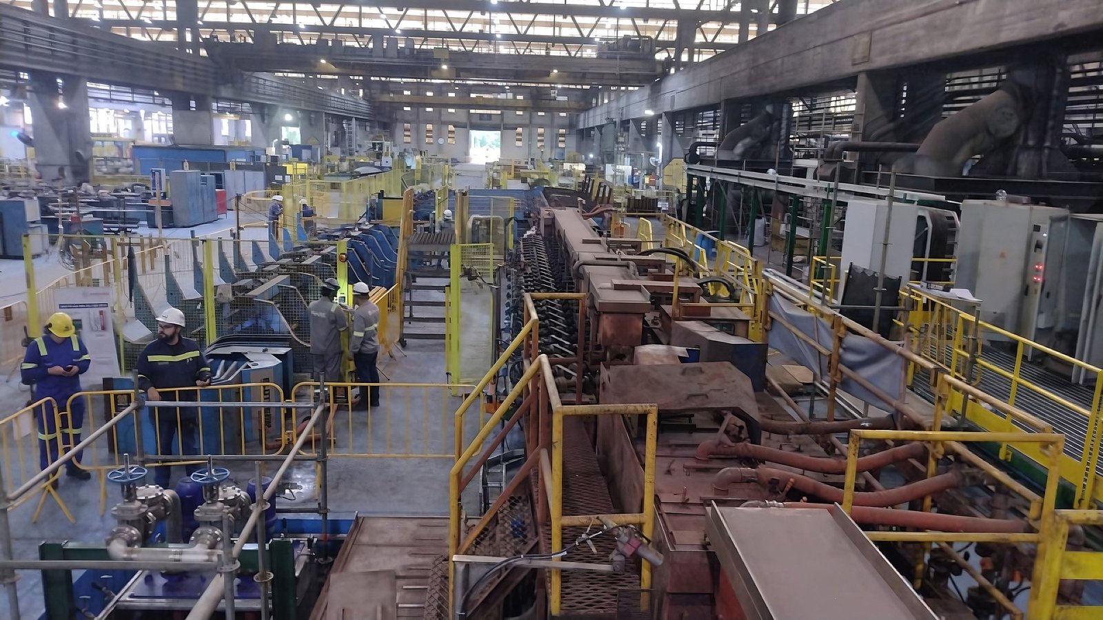 Linha de produção industrial gerida pela Finkler